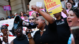 The Trump Administration Is Winning Its War on Reproductive Health Clinics